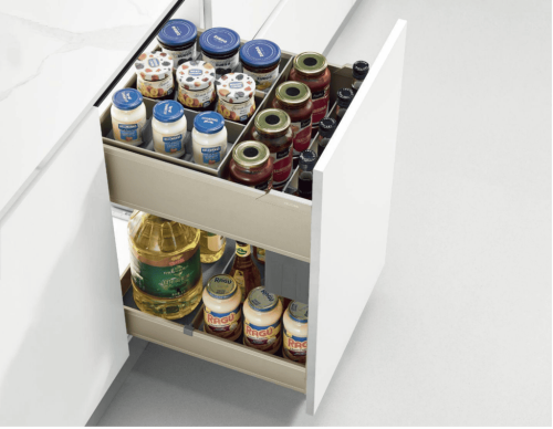 Kitchen Wardrobe Hardware Rak Bumbu Estetik, Sentuhan Sederhana yang Mengubah Suasana Dapur Ubah suasana dapur dengan rak bumbu estetik dari Nuomi Living. Desain sederhana, kuat, dan praktis untuk menata semua jenis bumbu sehingga memasak menjadi lebih nyaman dan menyenangkan.